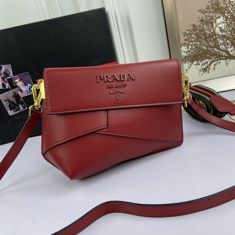 Prada Handbags 38